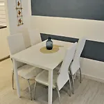 Nibea מנרולה