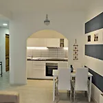 Nibea דירה *