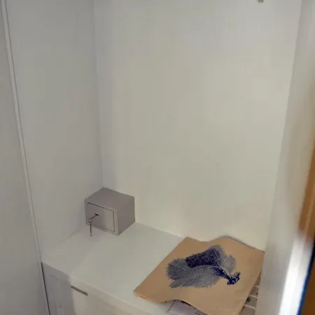 Nibea * מנרולה